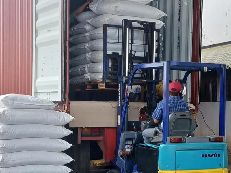 warehouse forklift
